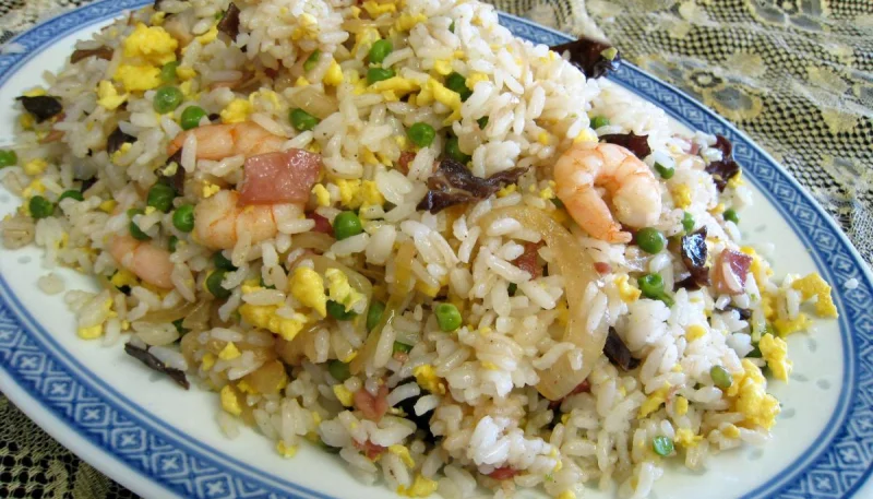 Riz cantonais façon chinoise