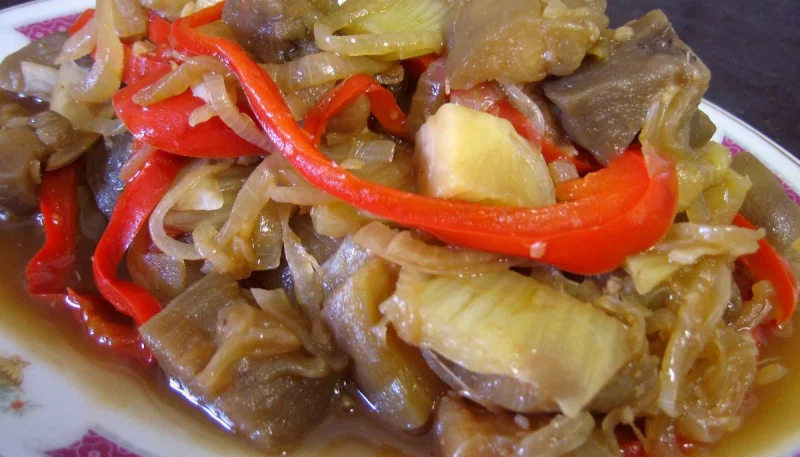 Aubergines aux oignons à la chinoise
