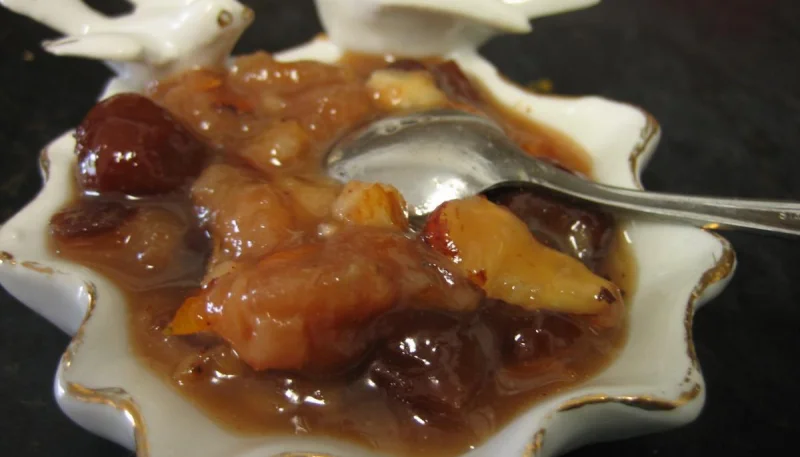 Confiture de cerises et bananes
