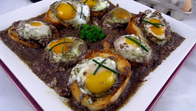 Oeufs en meurette façon bourguignonne