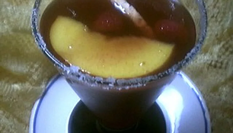 Sangria à la pêche façon Espagnole