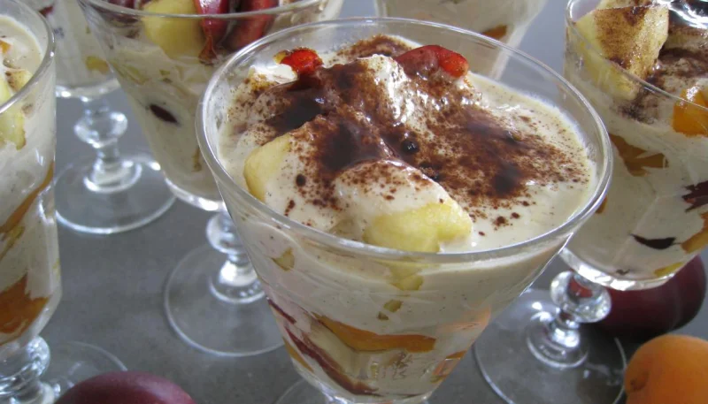 Blanquette aux pommes et aux fruits