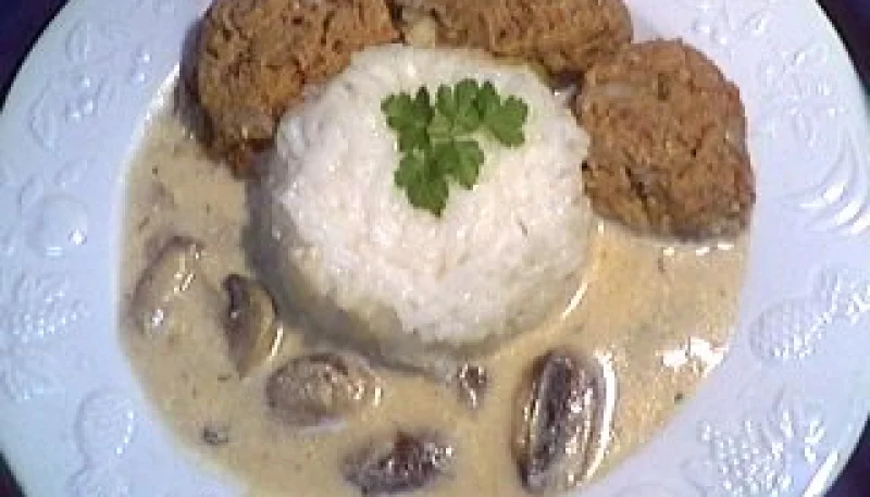 Boulettes de boeuf au riz (klopsiki)