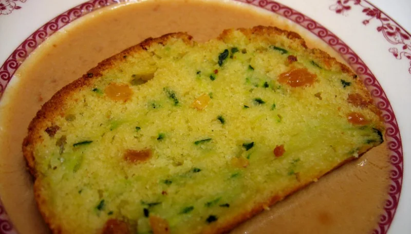 Cake sucré aux courgettes