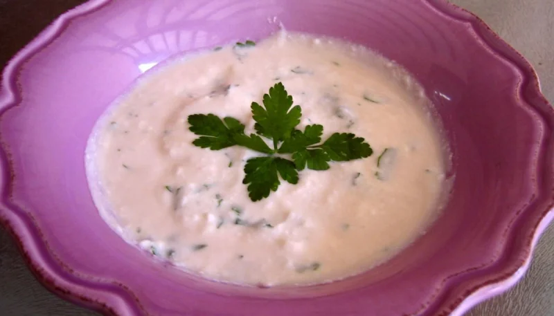 Sauce au yaourt et au citron
