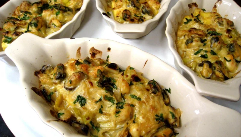 Cassolettes de moules et polenta au boursin