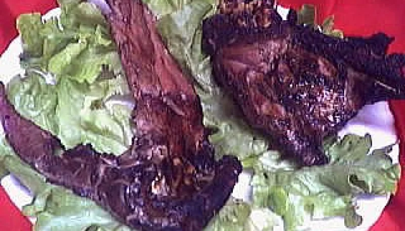 Carcasses de canards grillées