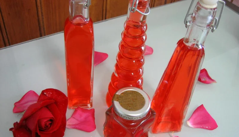 Vinaigre de roses