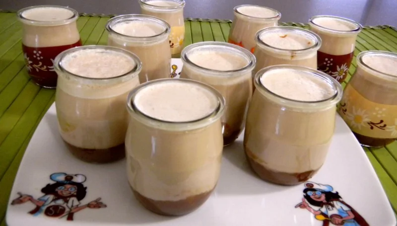 Yaourts aux carambars et au caramel