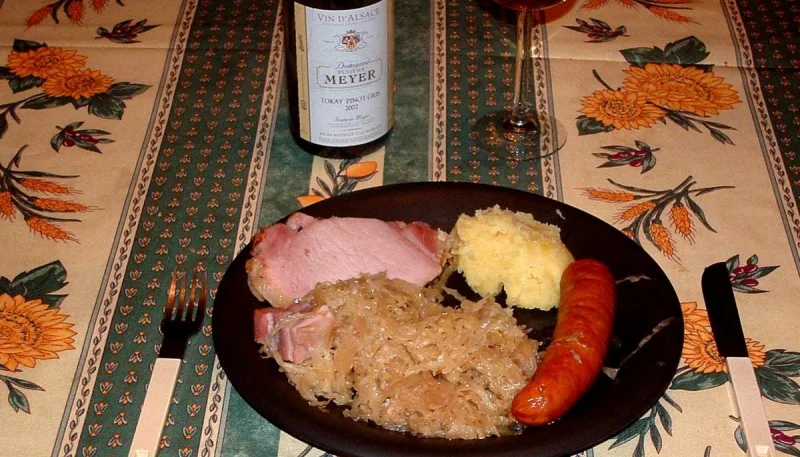 Préparation du chou de la choucroute