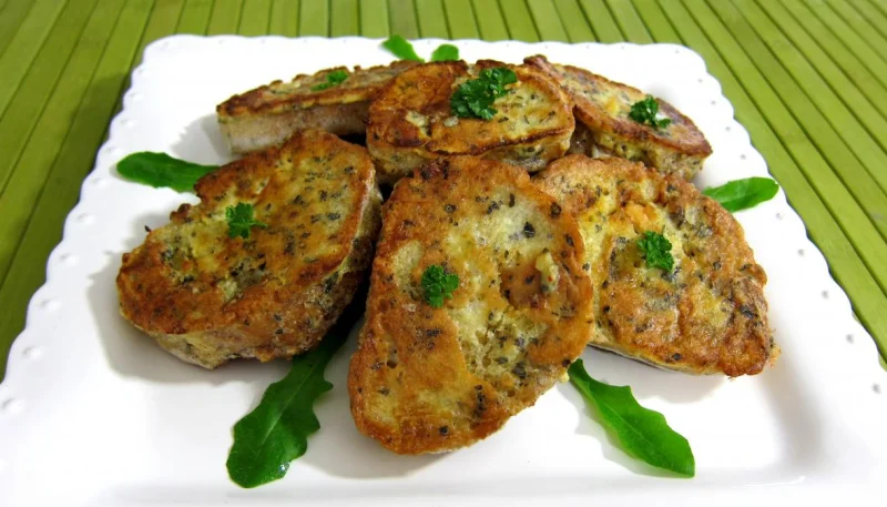 Canapés aux oeufs