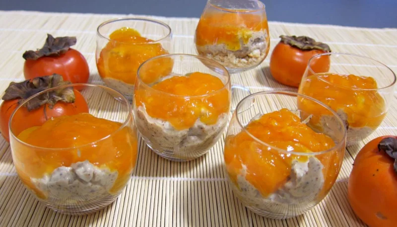 Kakis en trifle aux amandes