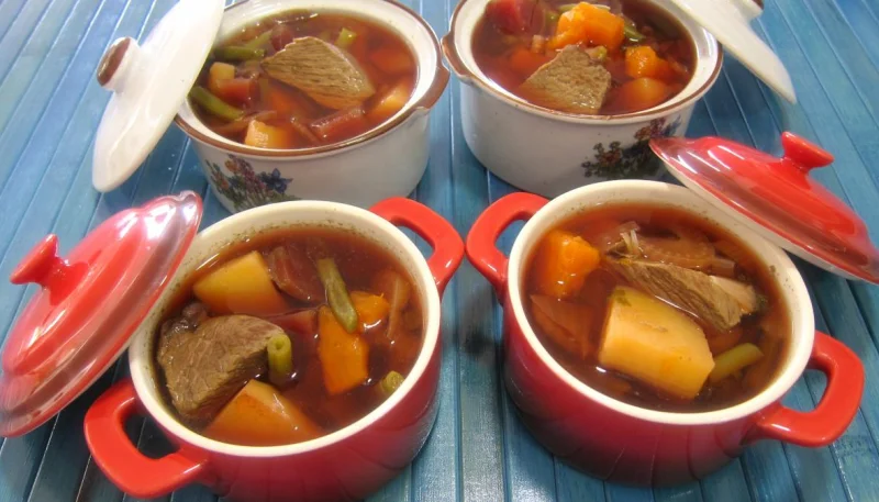 Autruche en bouillon