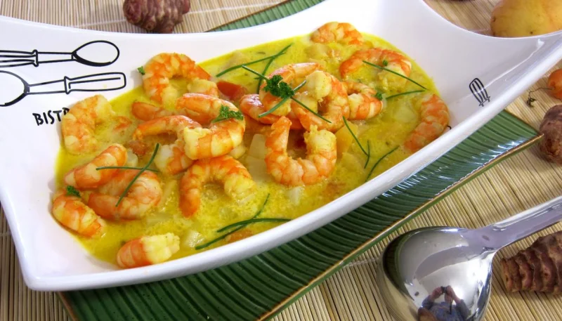 Soupe de gambas à la crème de coco
