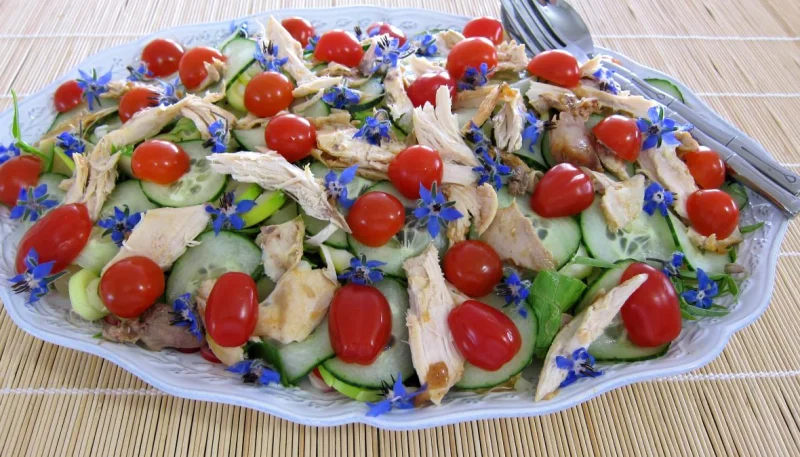 Poulet en salade
