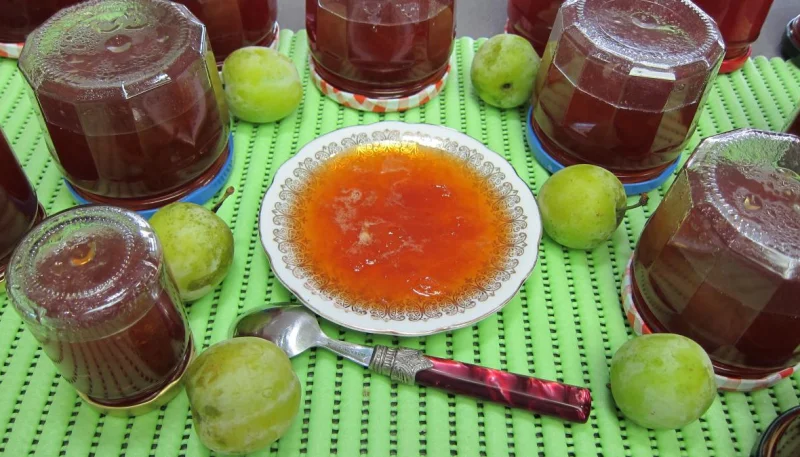 Marmelade facile de prunes variées