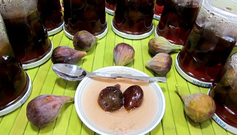 Figues confites aux épices