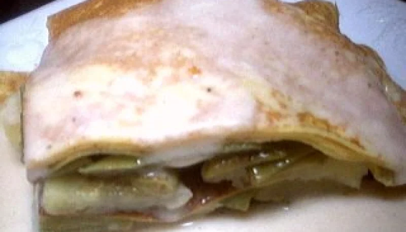 Gâteau de crêpes aux pois gourmands