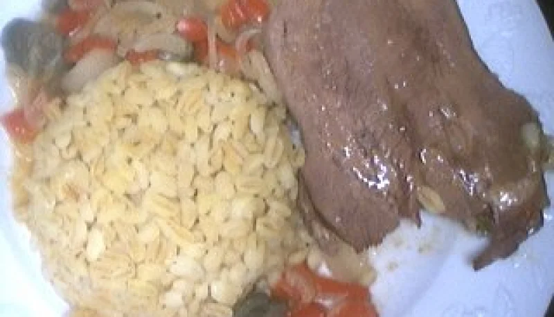 Langue de boeuf aux oignons