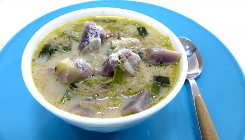 Soupe vitelottes et poireaux