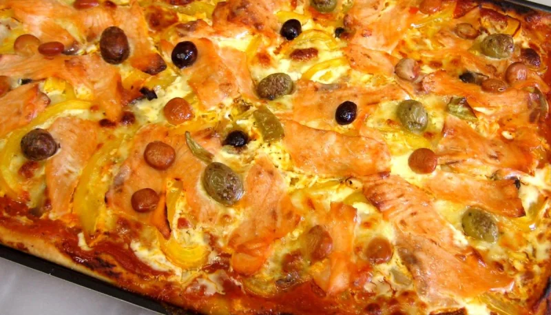 Pizza au saumon fumé