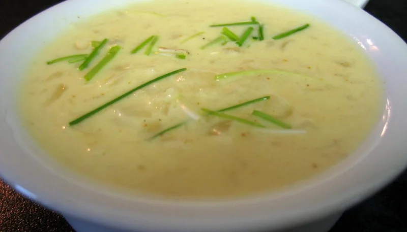 Sauce à l'ananas et aux oignons