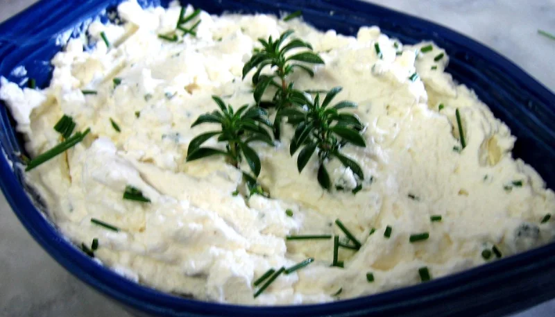 Sauce crème à la sarriette