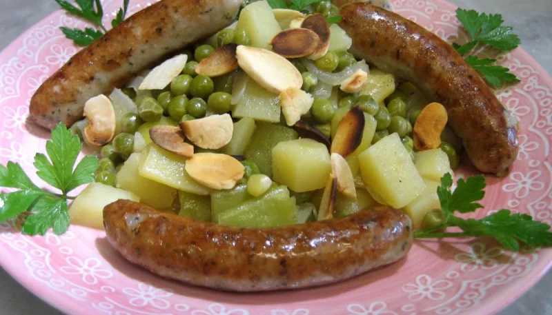 Saucisses au miel et aux amandes