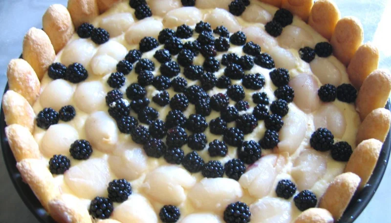 Tiramisu aux mûres et litchies
