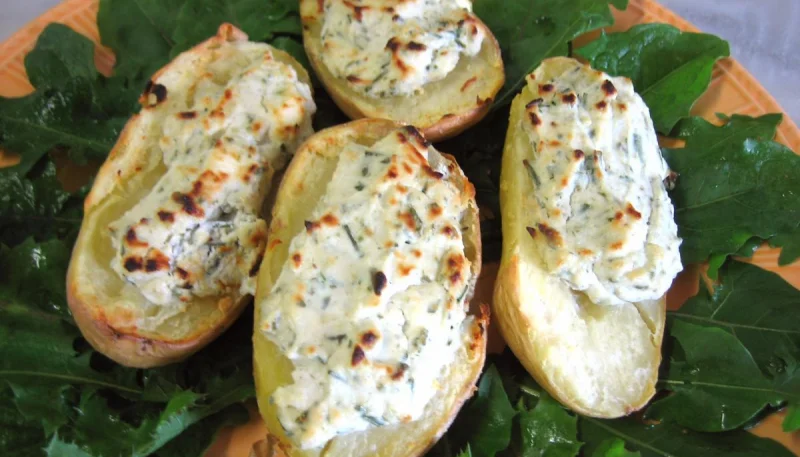 Pommes de terre farcies à la ricotta