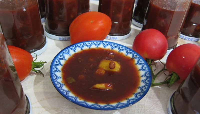 Chutney aux tomates (conserves)