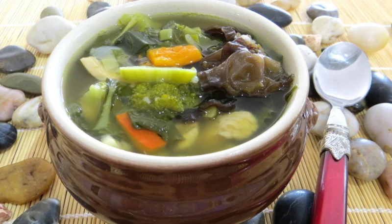 Soupe minceur de batavia et légumes