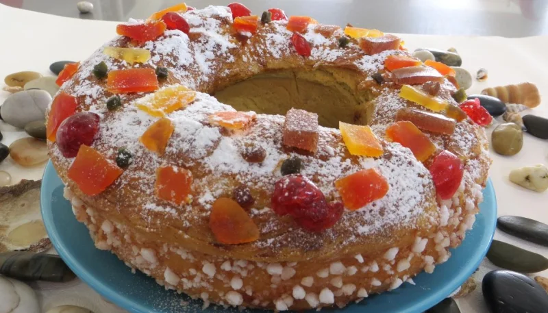 Brioche provençale