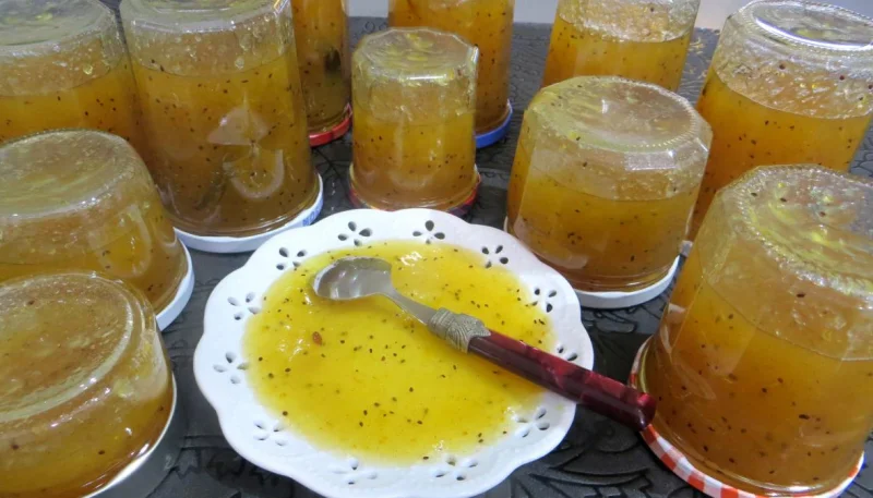 Marmelade de kiwis et de fruits d'hiver