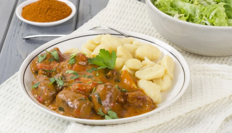 Pörkölt