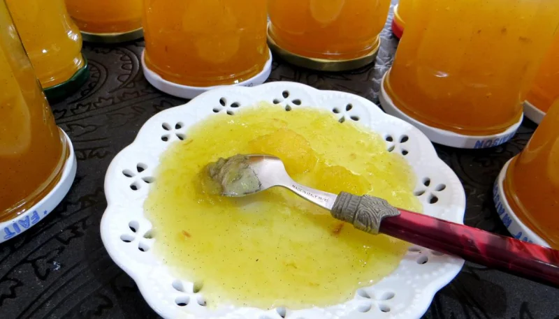Confiture d'ananas à la vanille