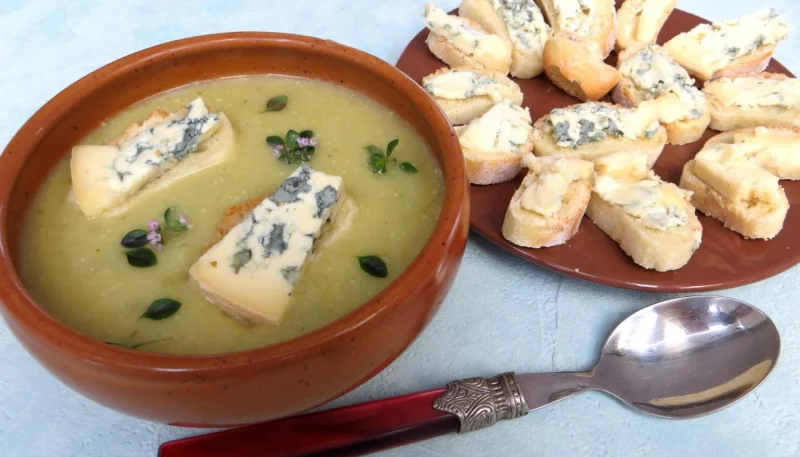 Crème de panais au bleu d'Auvergne