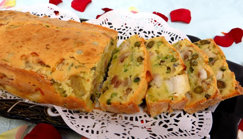 Cake à la saumonette et petits pois