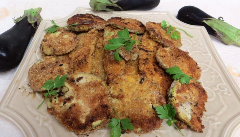 Aubergines panées aux amandes
