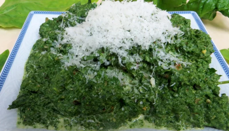 Mousseline d'épinards au mascarpone