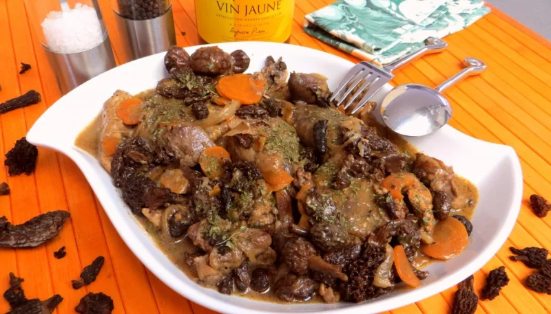 Pintade au vin jaune