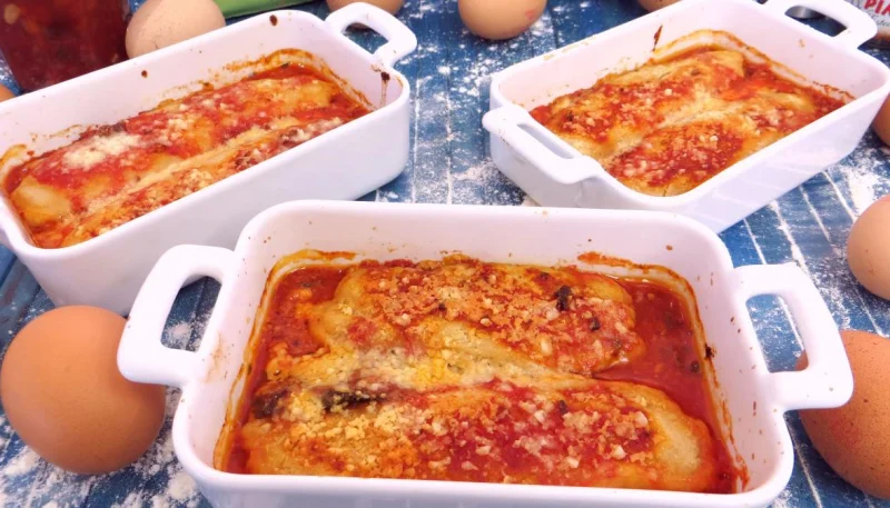 Quenelles natures à la sauce bolognaise