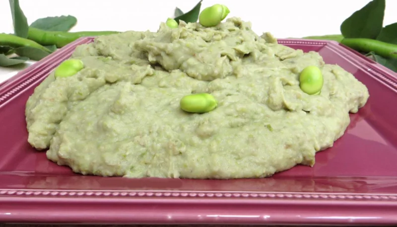 Purée de fèves