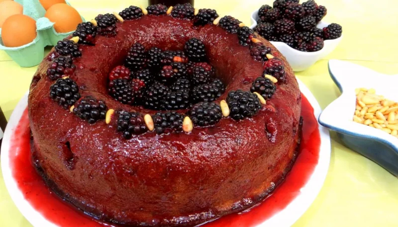Couronne de semoule aux mûres