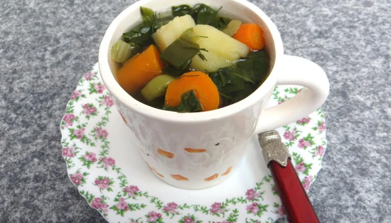Bouillon de légumes d'automne
