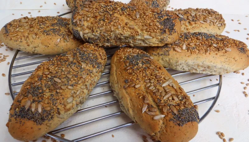 Petits pains aux graines