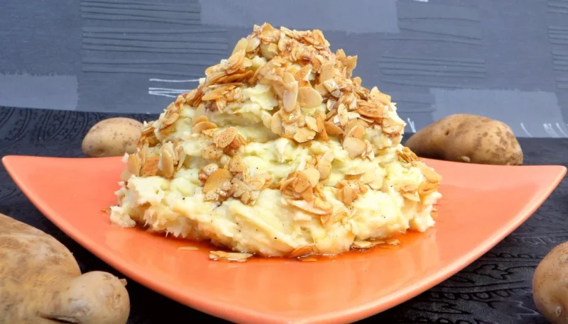 Purée de poireaux aux amandes