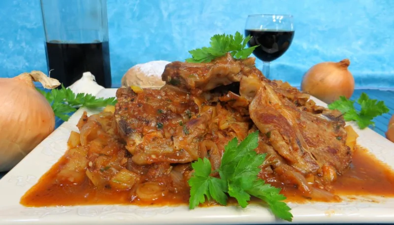 Côtes d'agneau en sauce