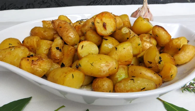 Grenailles (pommes de terre) au thym et laurier