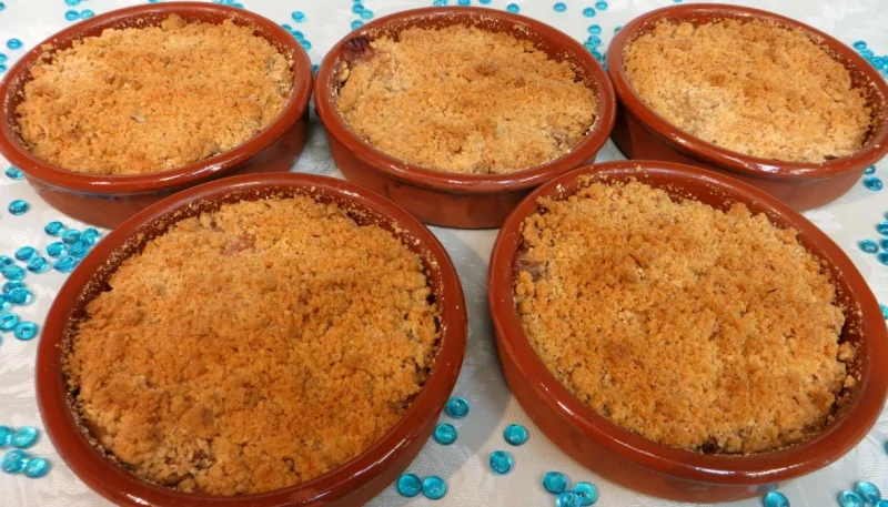 Crumble aux kakis et aux bananes